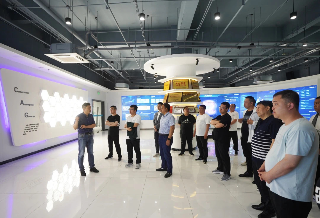 中国500强鹏飛集团煤业系统技术团队走访正规博彩平台推荐，共话煤矿智能化